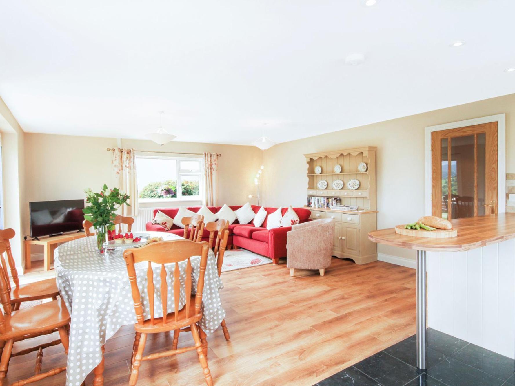 Coed Bolyn Lodge スランザイニオレン エクステリア 写真